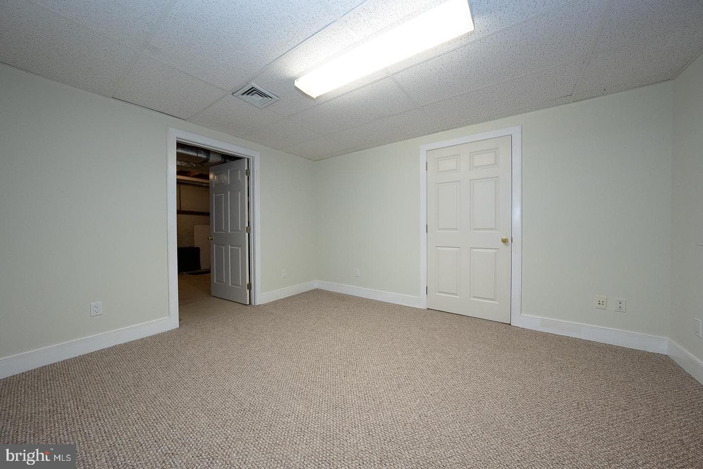 5021 Brittany Lane photo 58