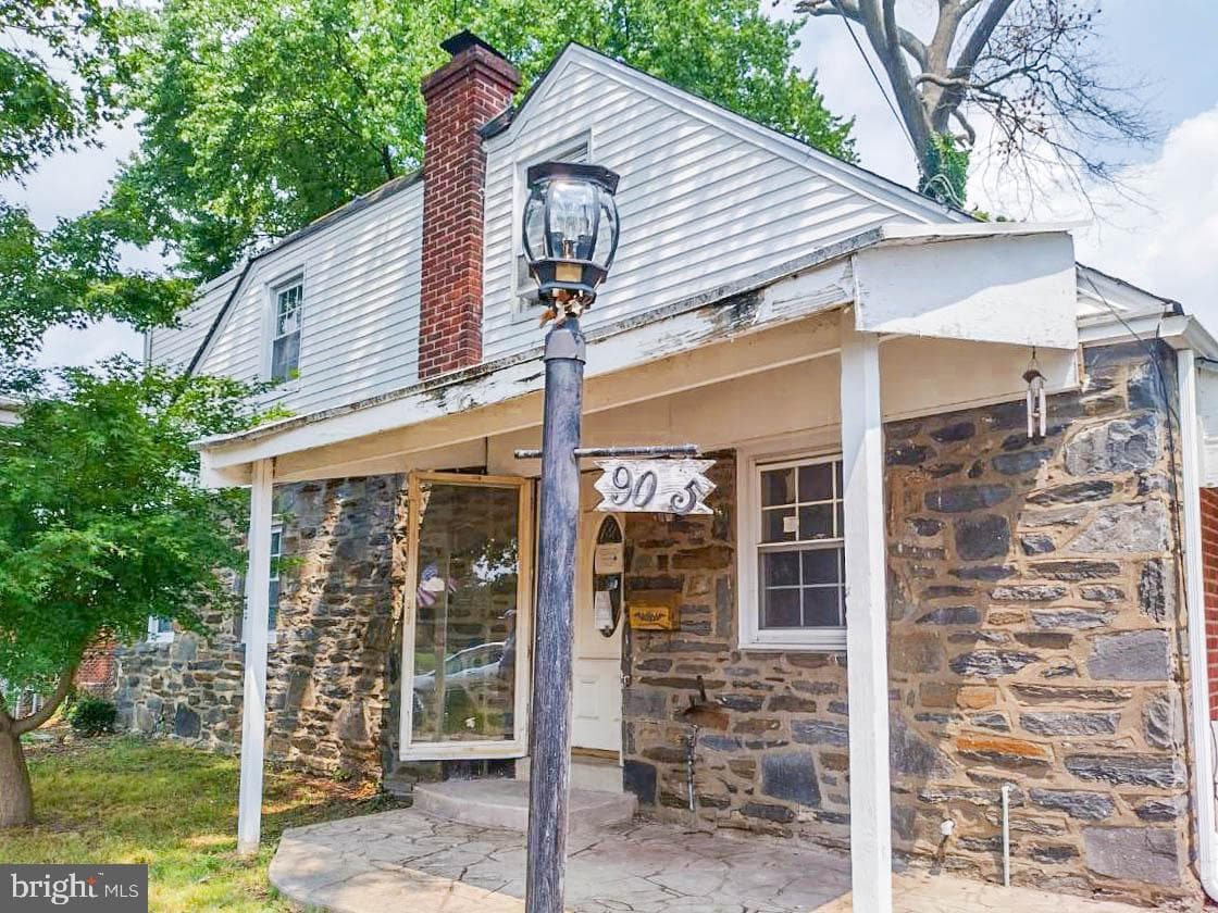 905 Springfield Road photo 2