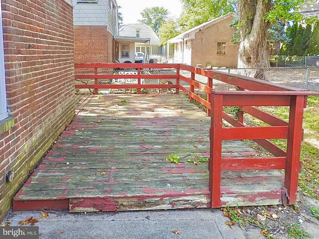 905 Springfield Road photo 29