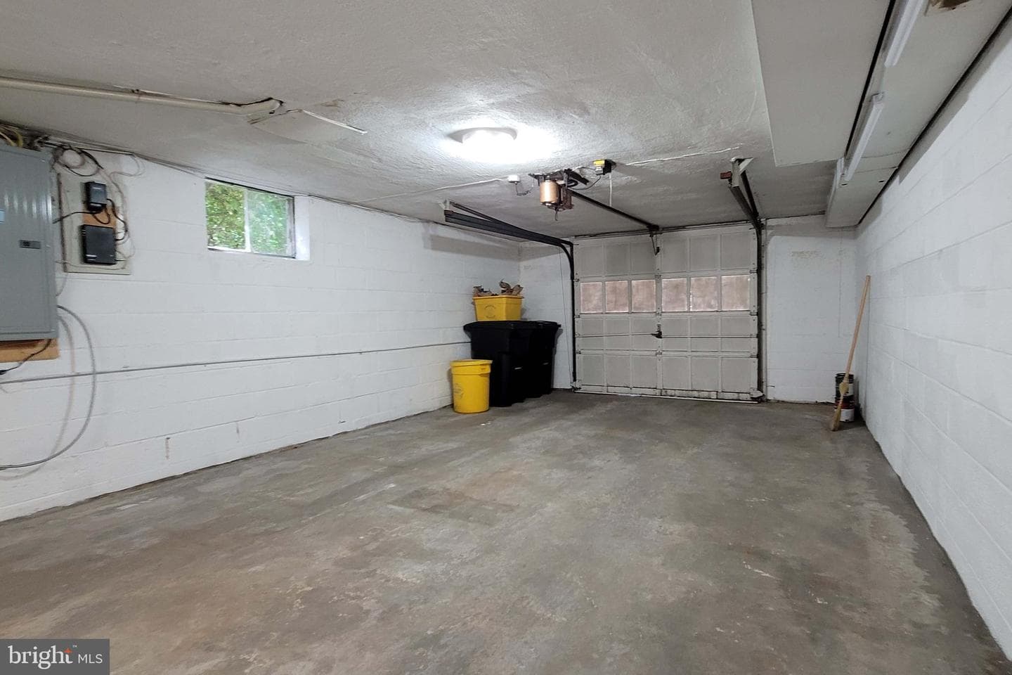 120 Snyder Lane photo 21