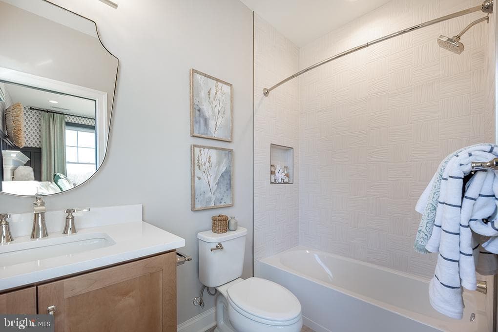 320 Squire Drive #20d photo 33