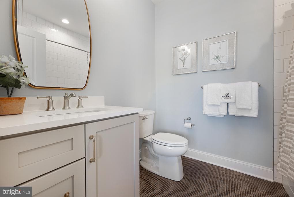 320 Squire Drive #20d photo 9