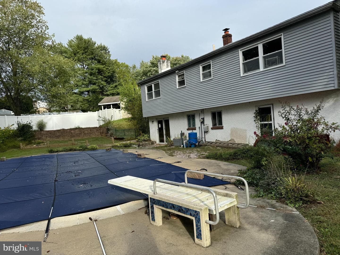 742 Goodale Drive photo 4