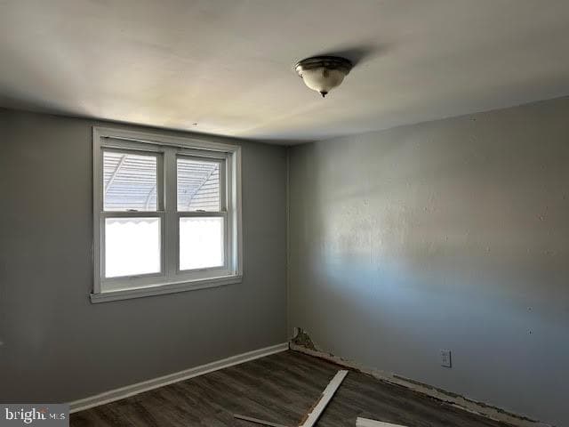 136 Chadwick Avenue photo 4