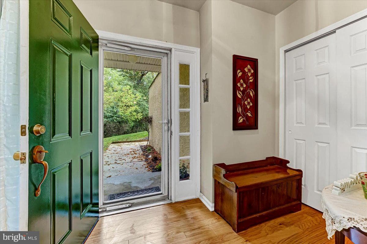 56 Bayberry Court photo 2