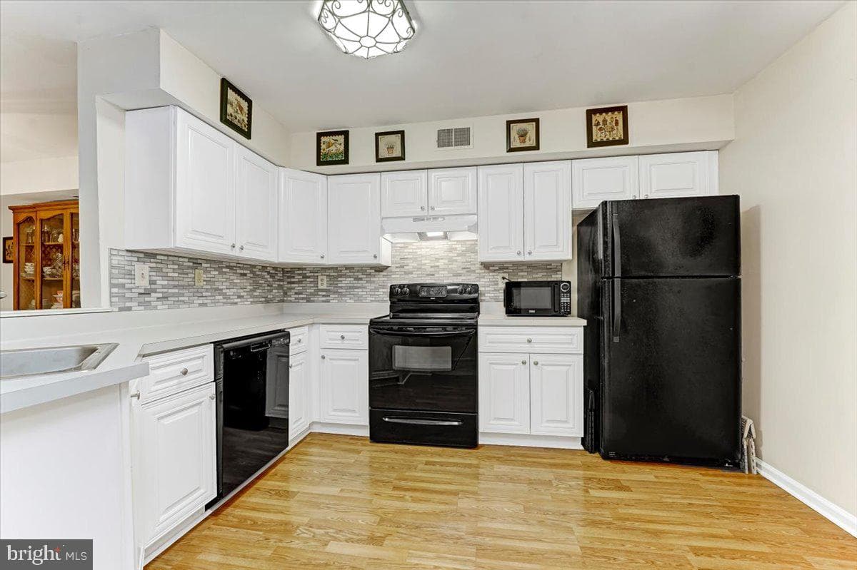 56 Bayberry Court photo 4