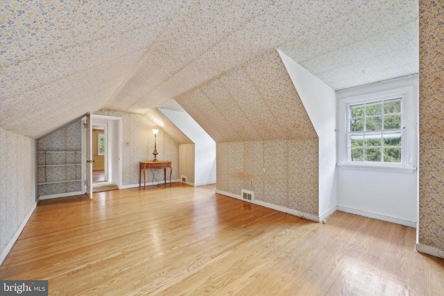 722 Sproul Road photo 16