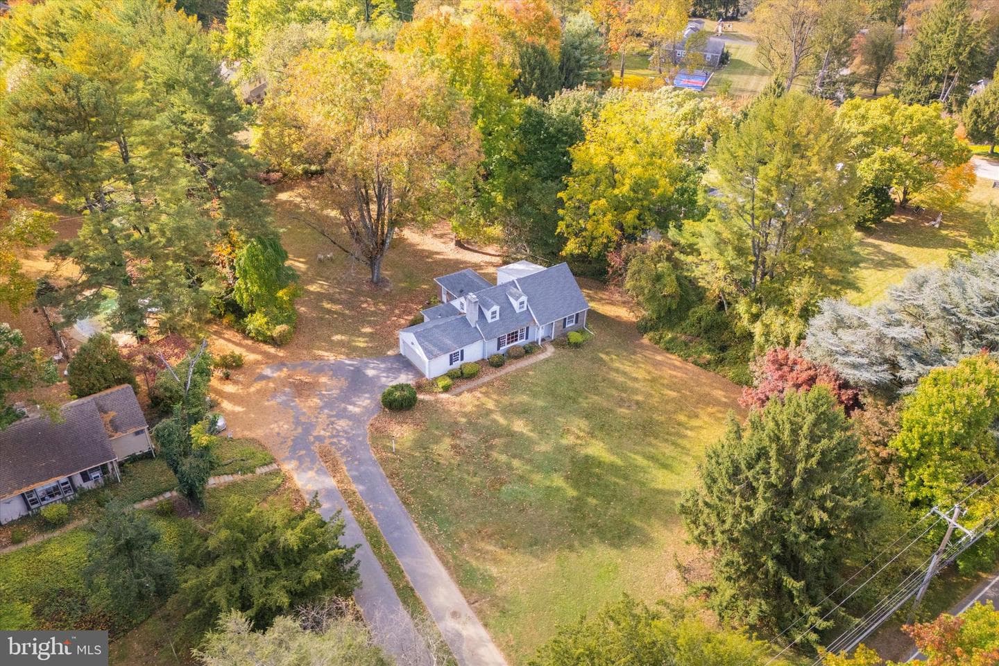 722 Sproul Road photo 24