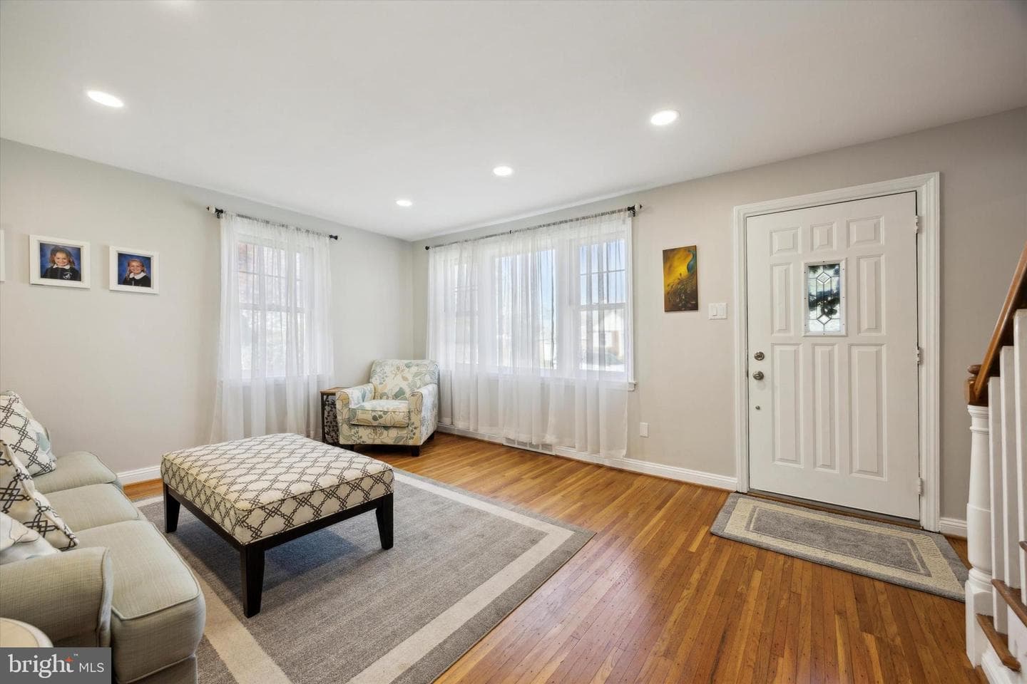 1372 Harrington Road photo 2