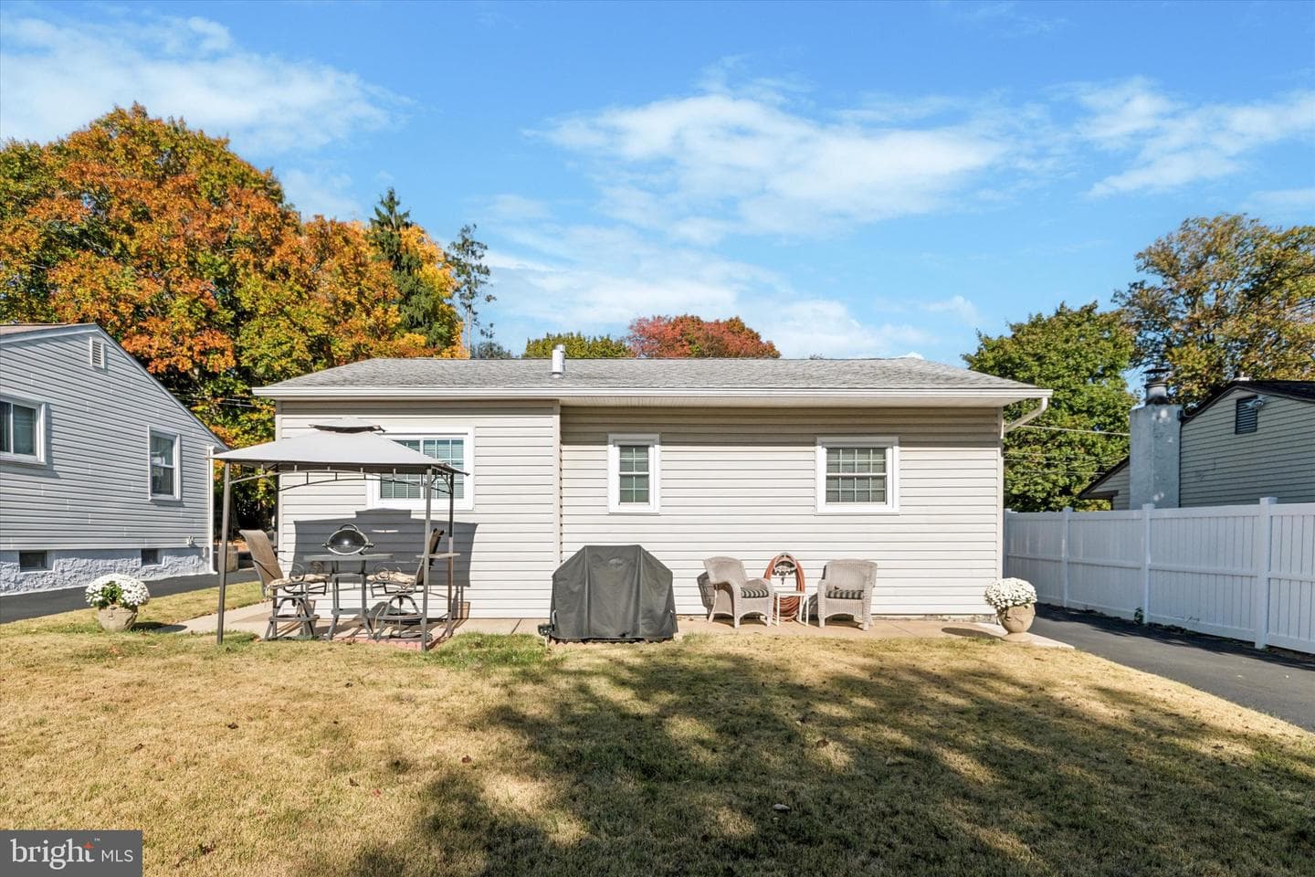 1010 Primos Avenue photo 21