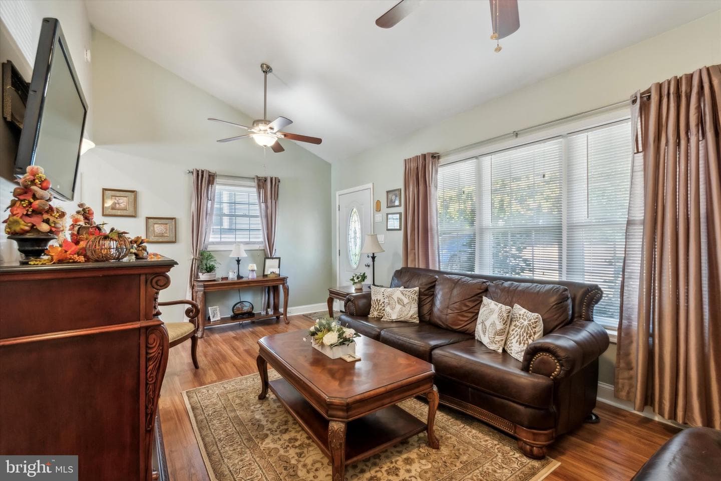 1010 Primos Avenue photo 3