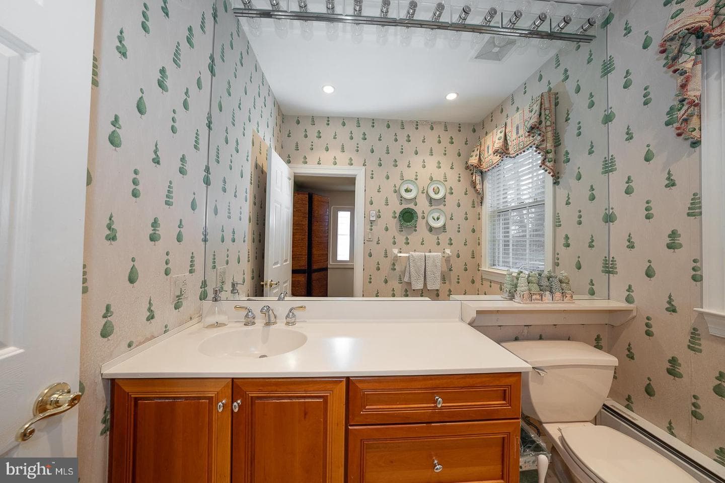 107 Leighton Drive photo 21