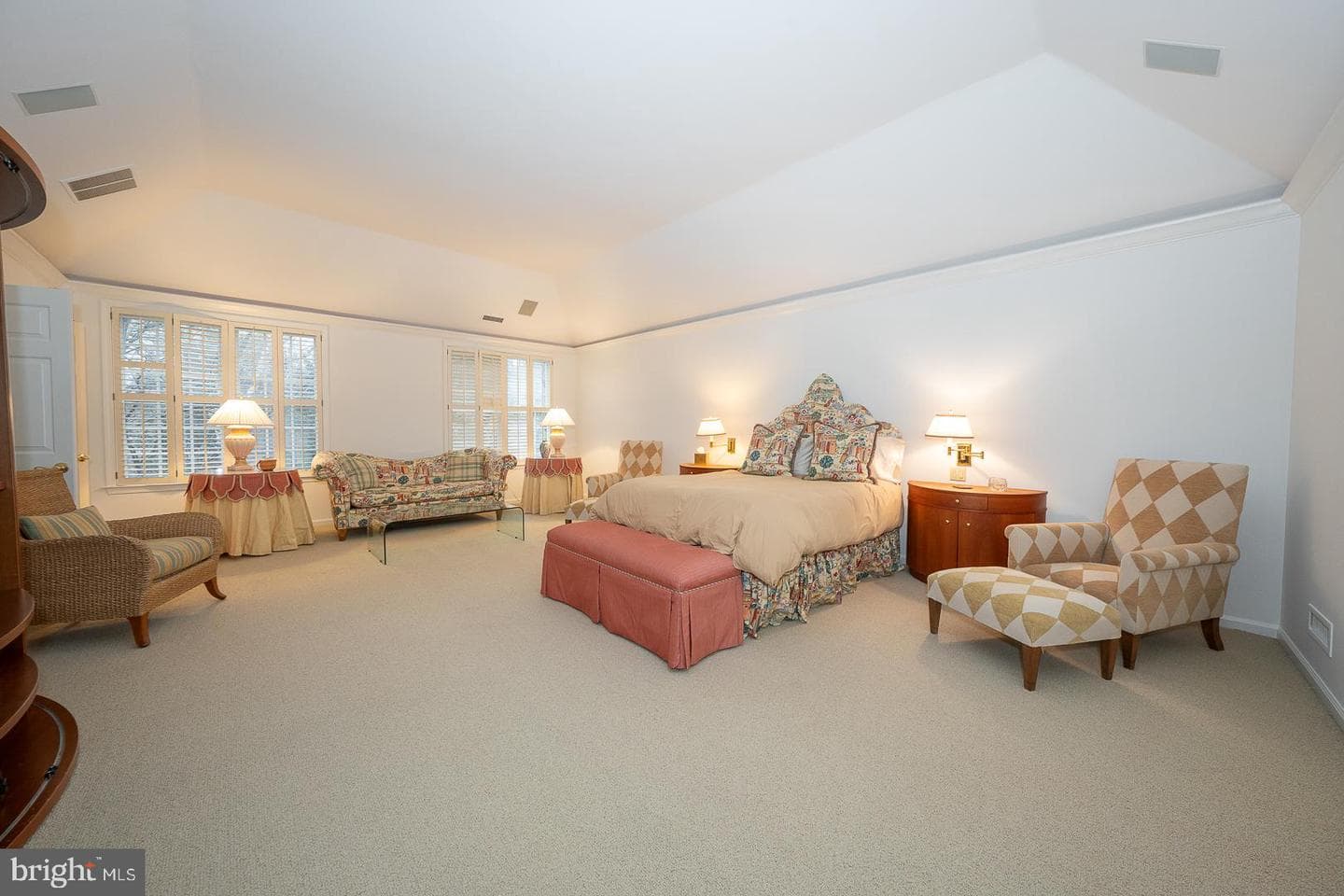 107 Leighton Drive photo 23