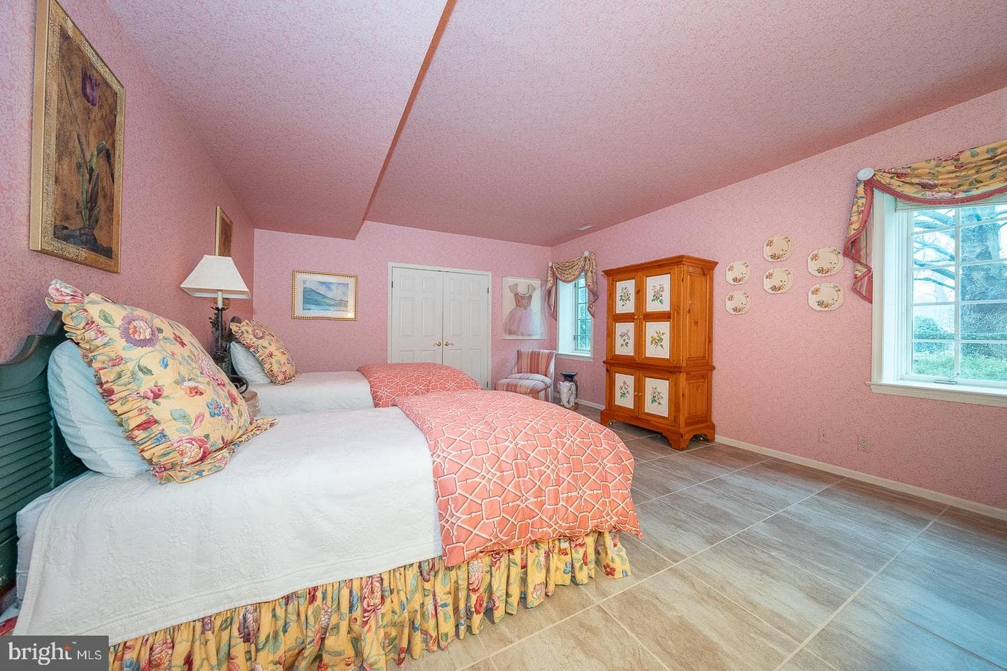 107 Leighton Drive photo 52