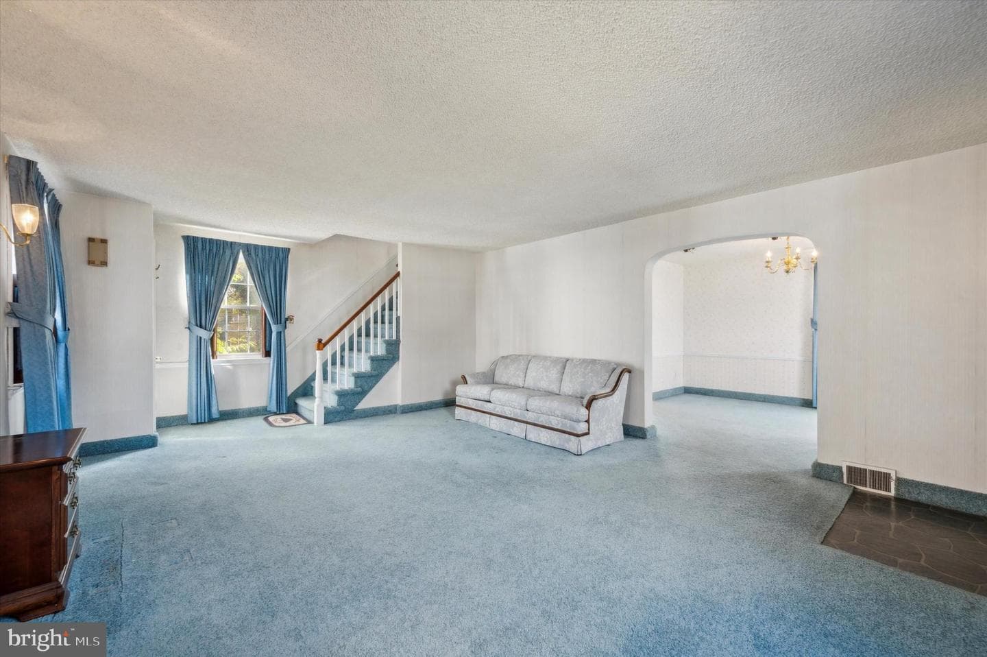 25 West Avenue photo 4