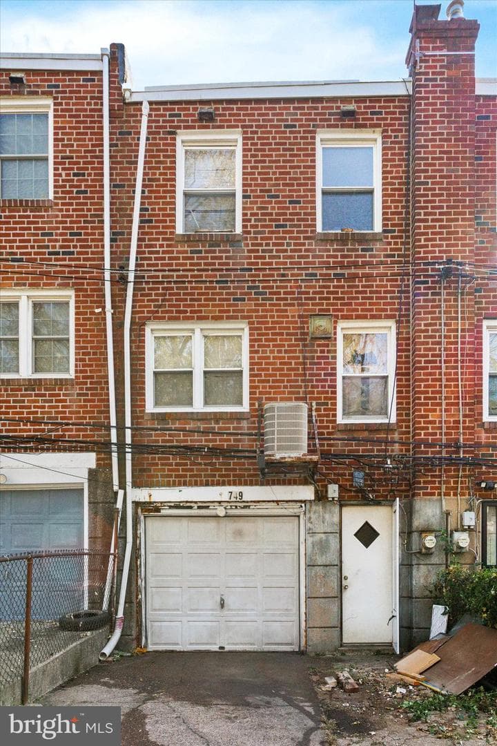 749 Fern Street photo 14