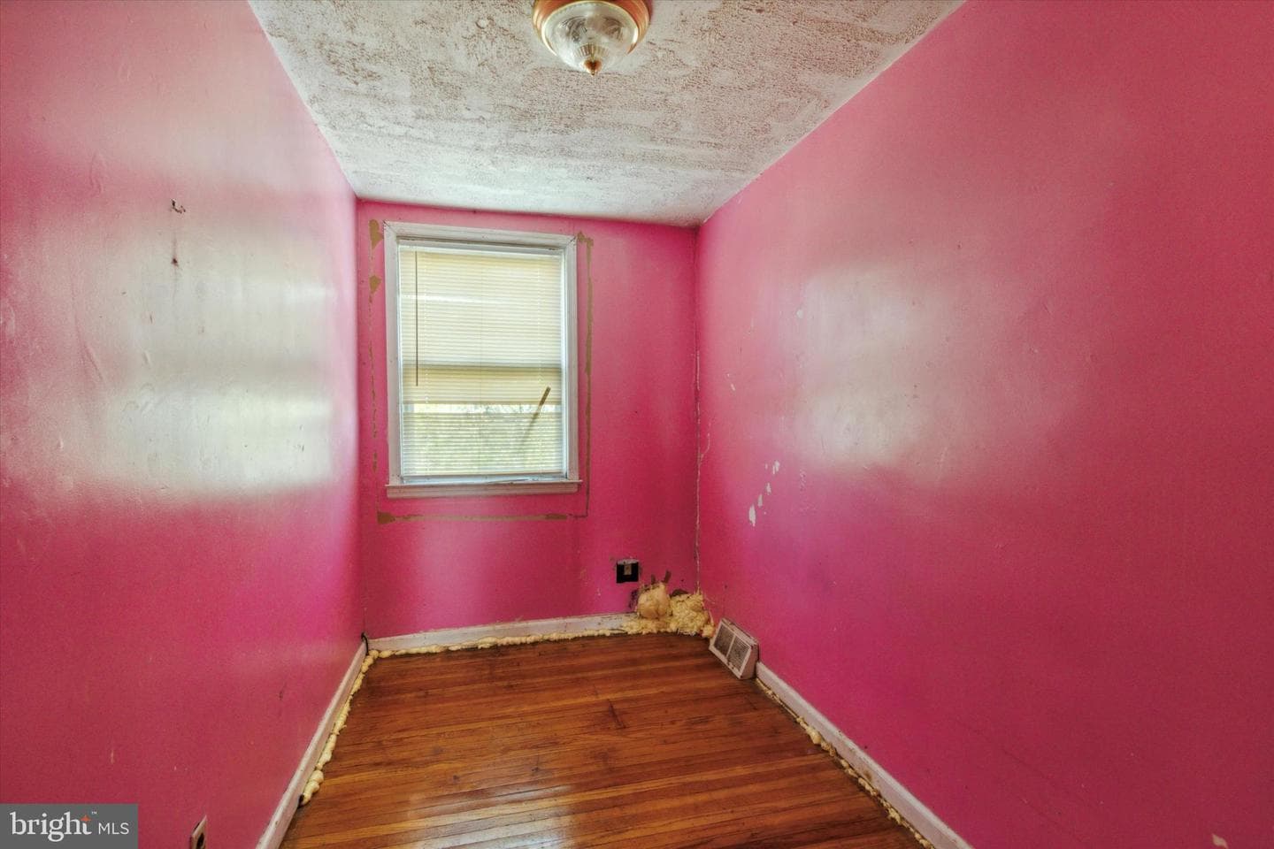 749 Fern Street photo 9