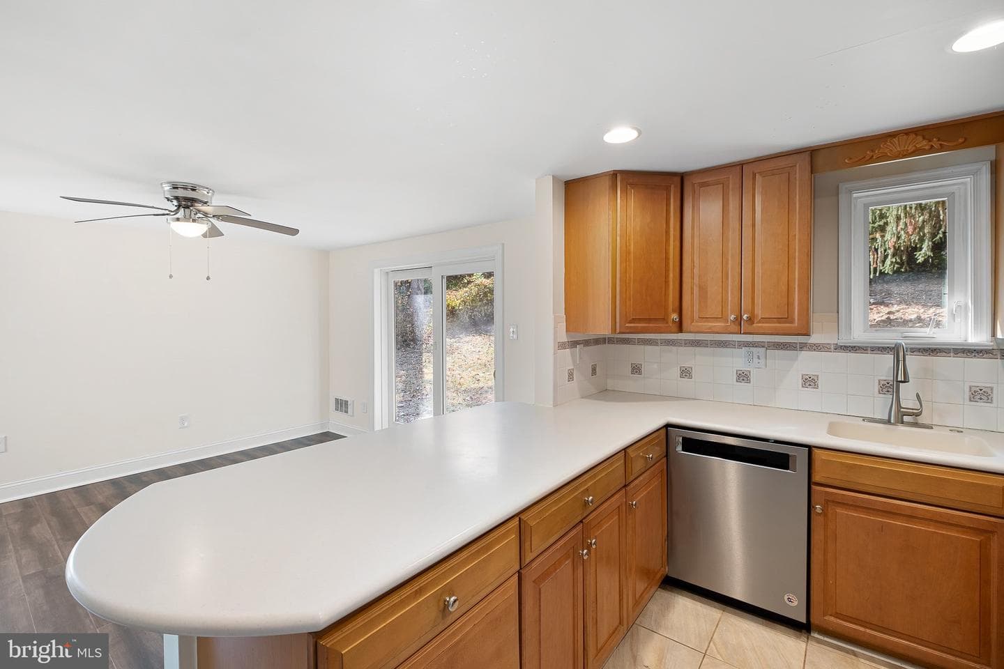 41 Devonwood Road photo 8