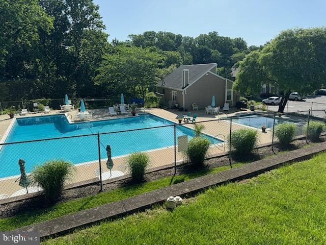 7417 Hilltop Drive photo 39