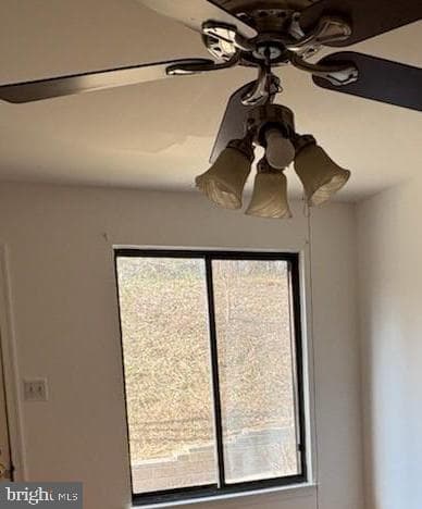 7417 Hilltop Drive photo 7