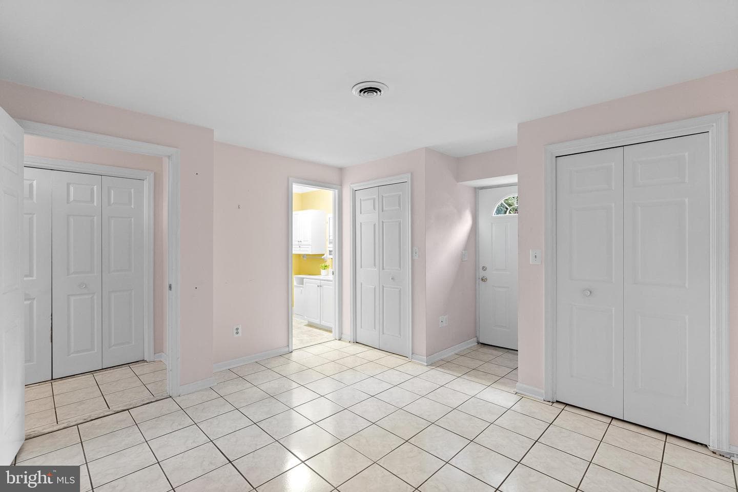 247 Moria Place photo 25