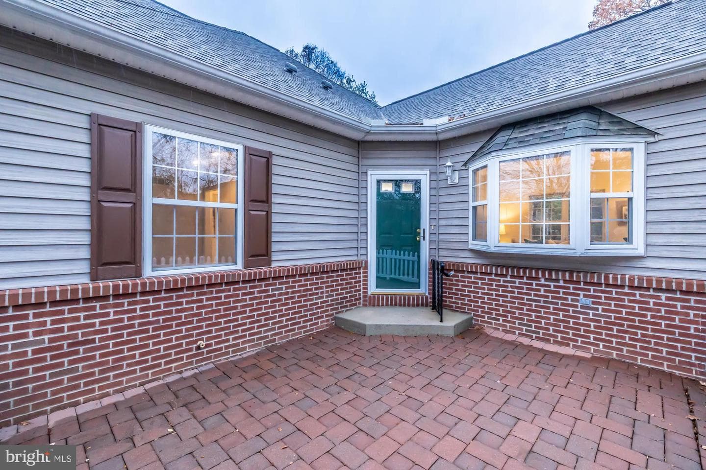 3302 Century Lane photo 4
