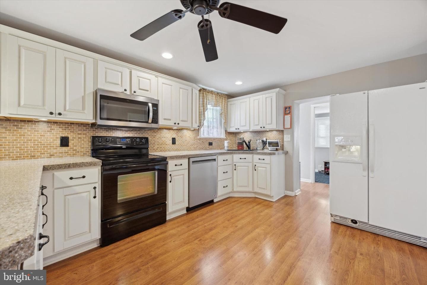 18 Mulberry Lane photo 10