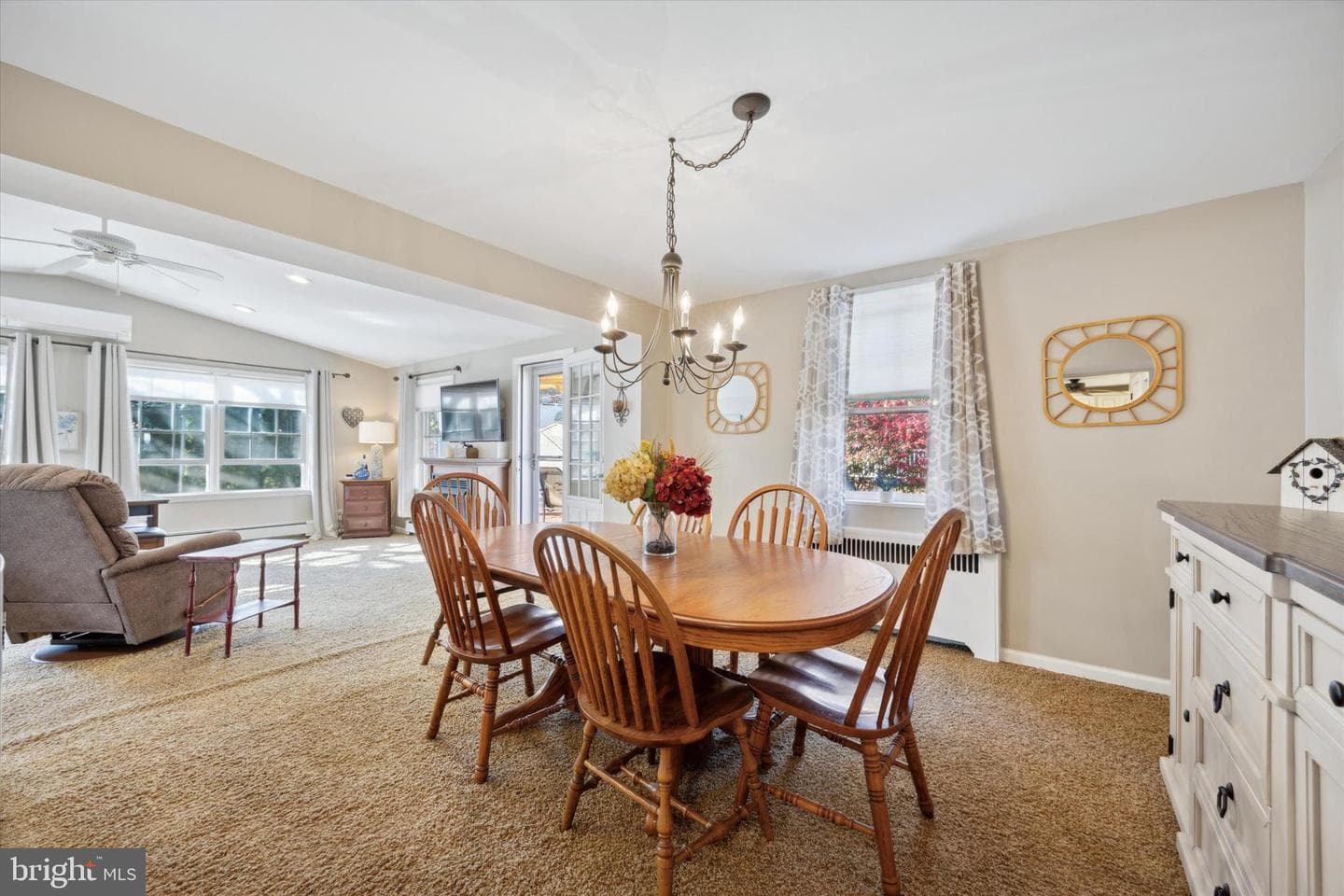 18 Mulberry Lane photo 14