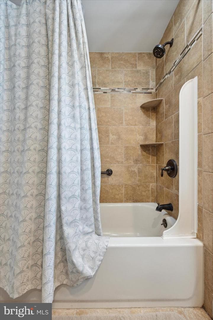 18 Mulberry Lane photo 28