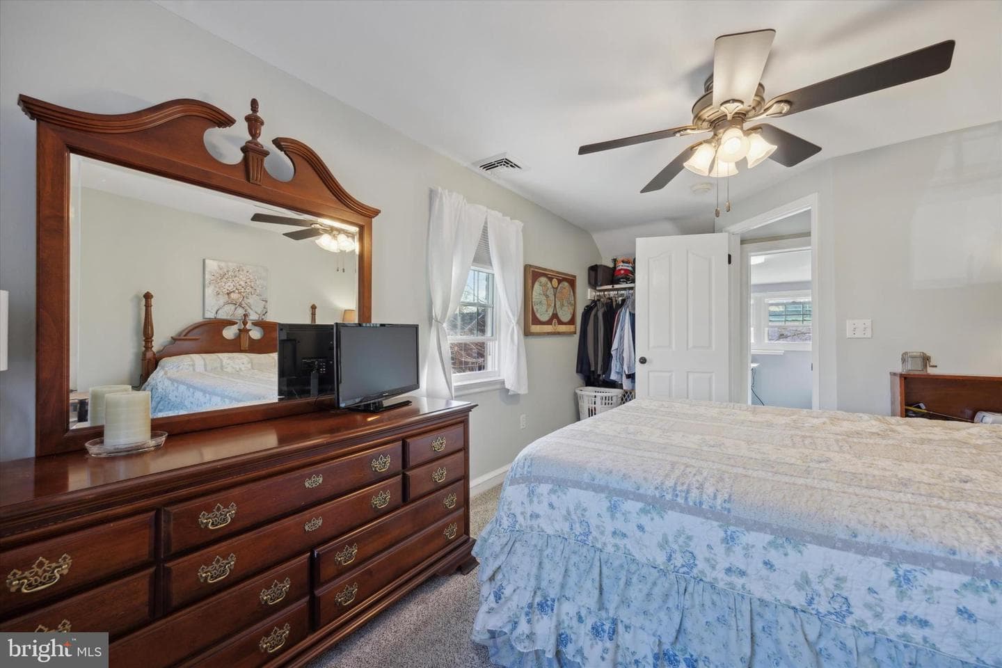 18 Mulberry Lane photo 31