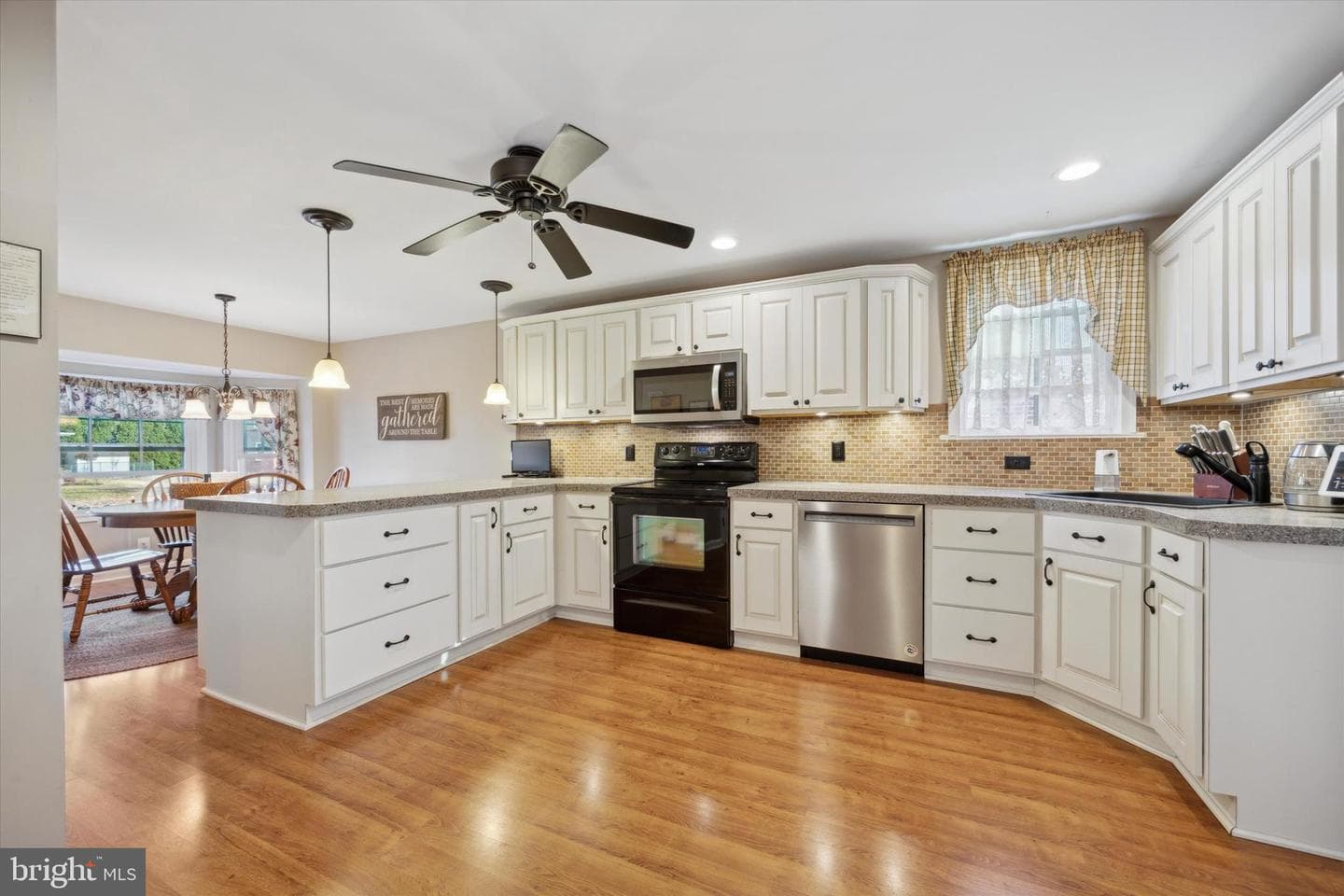 18 Mulberry Lane photo 9