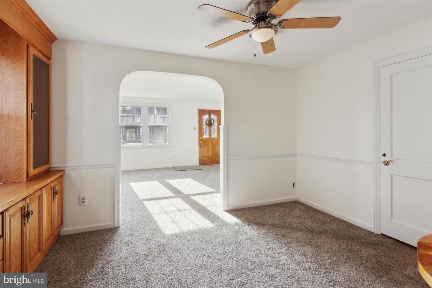709 Tasker Street photo 10