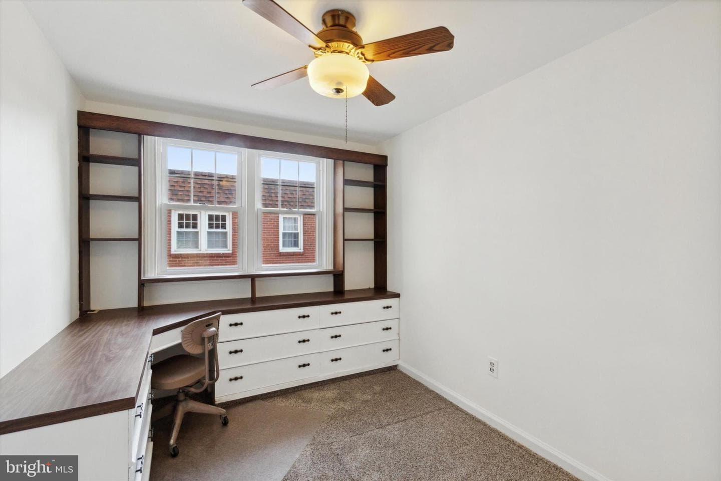 709 Tasker Street photo 20
