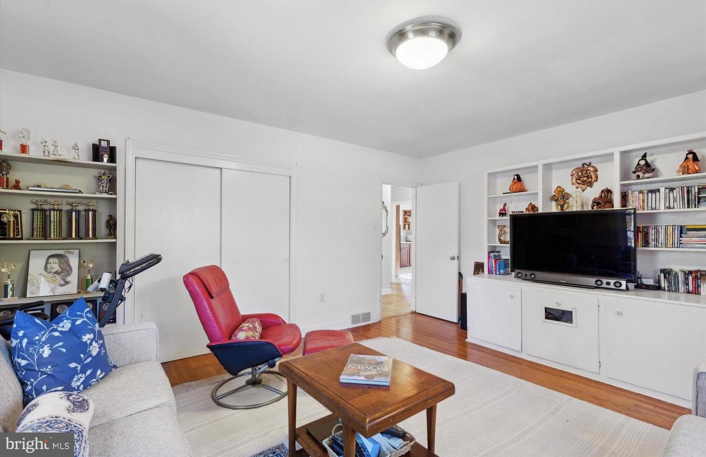 233 Sinkler Drive photo 21