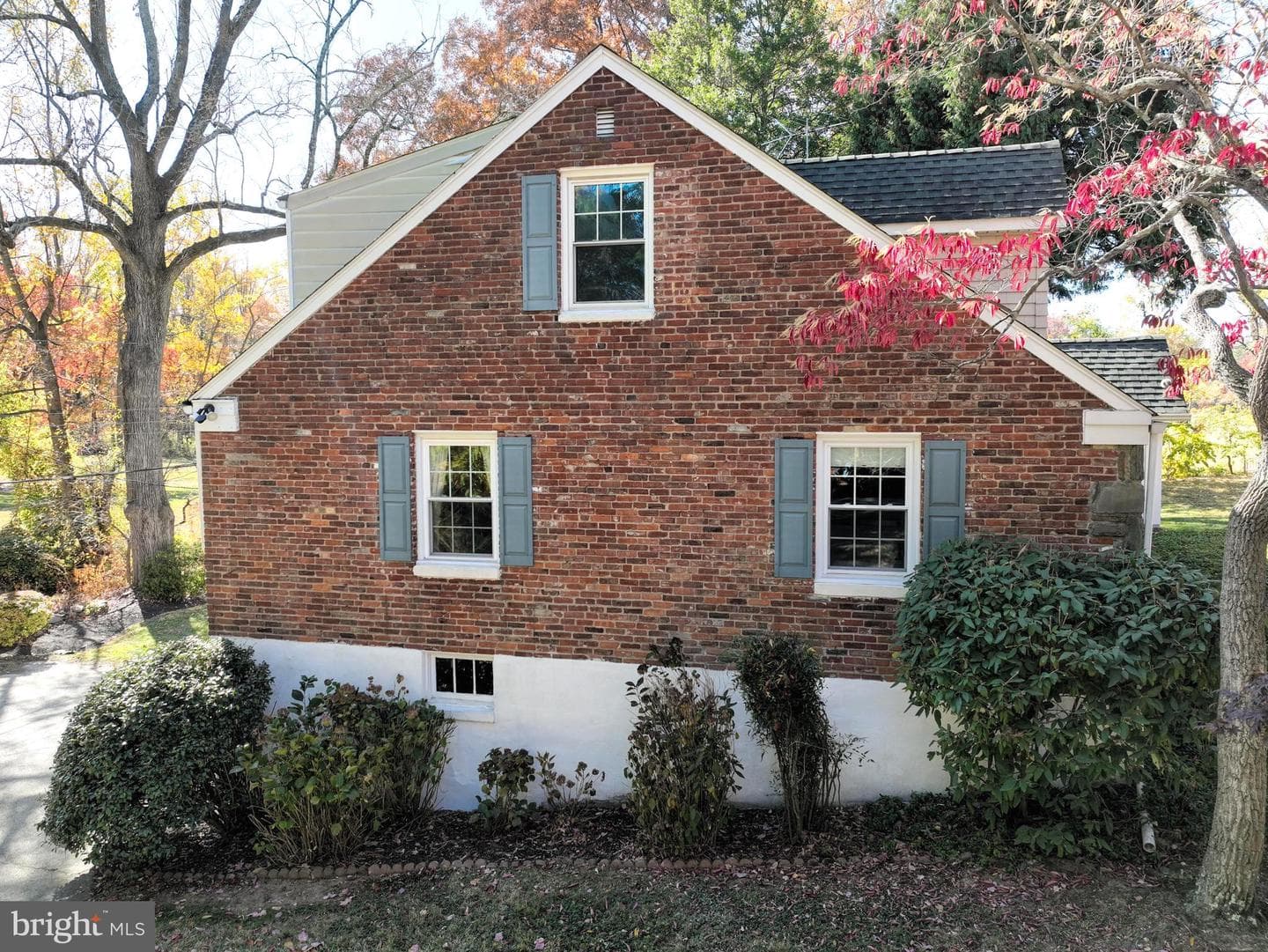 233 Sinkler Drive photo 34