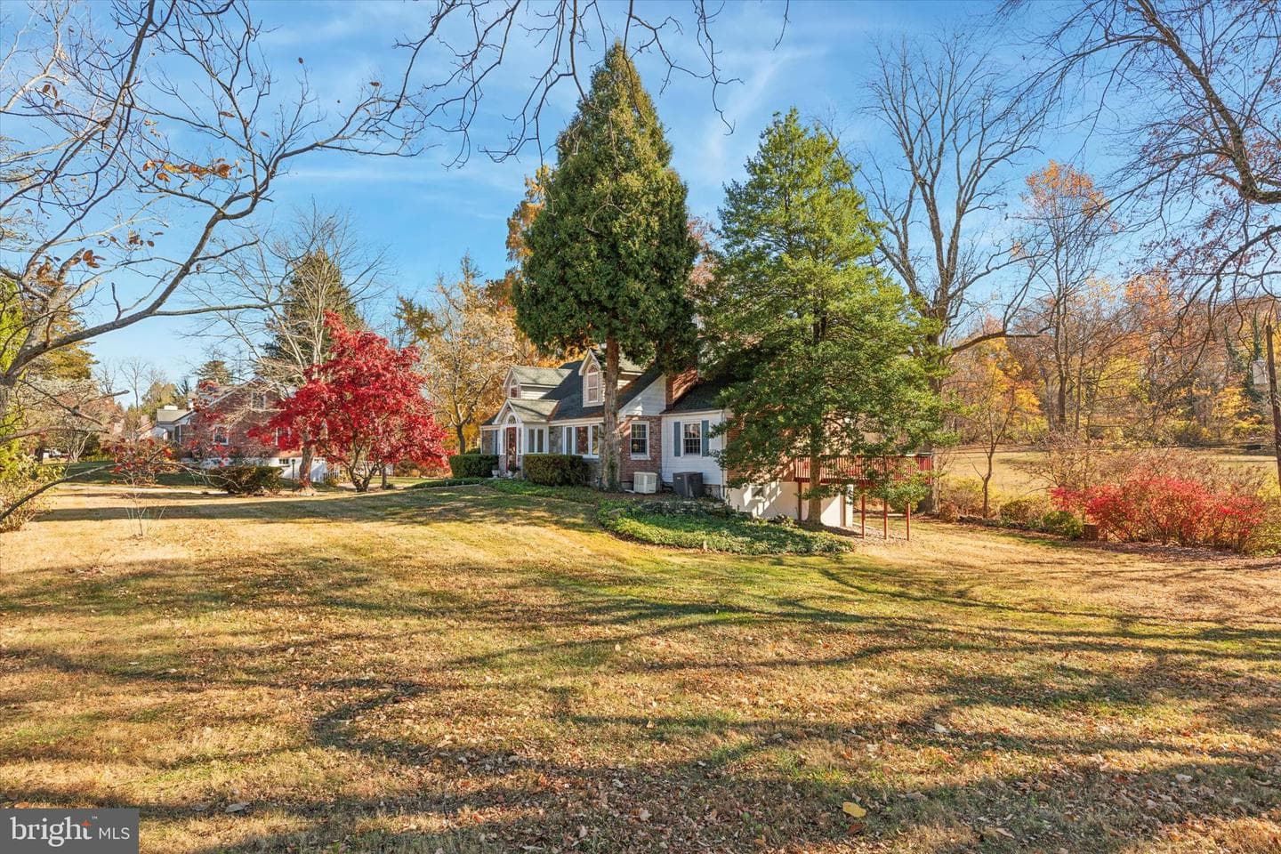 233 Sinkler Drive photo 4