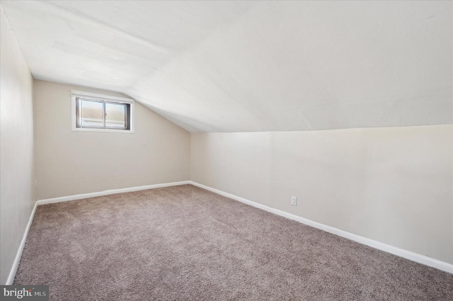 513 Lee Road photo 22
