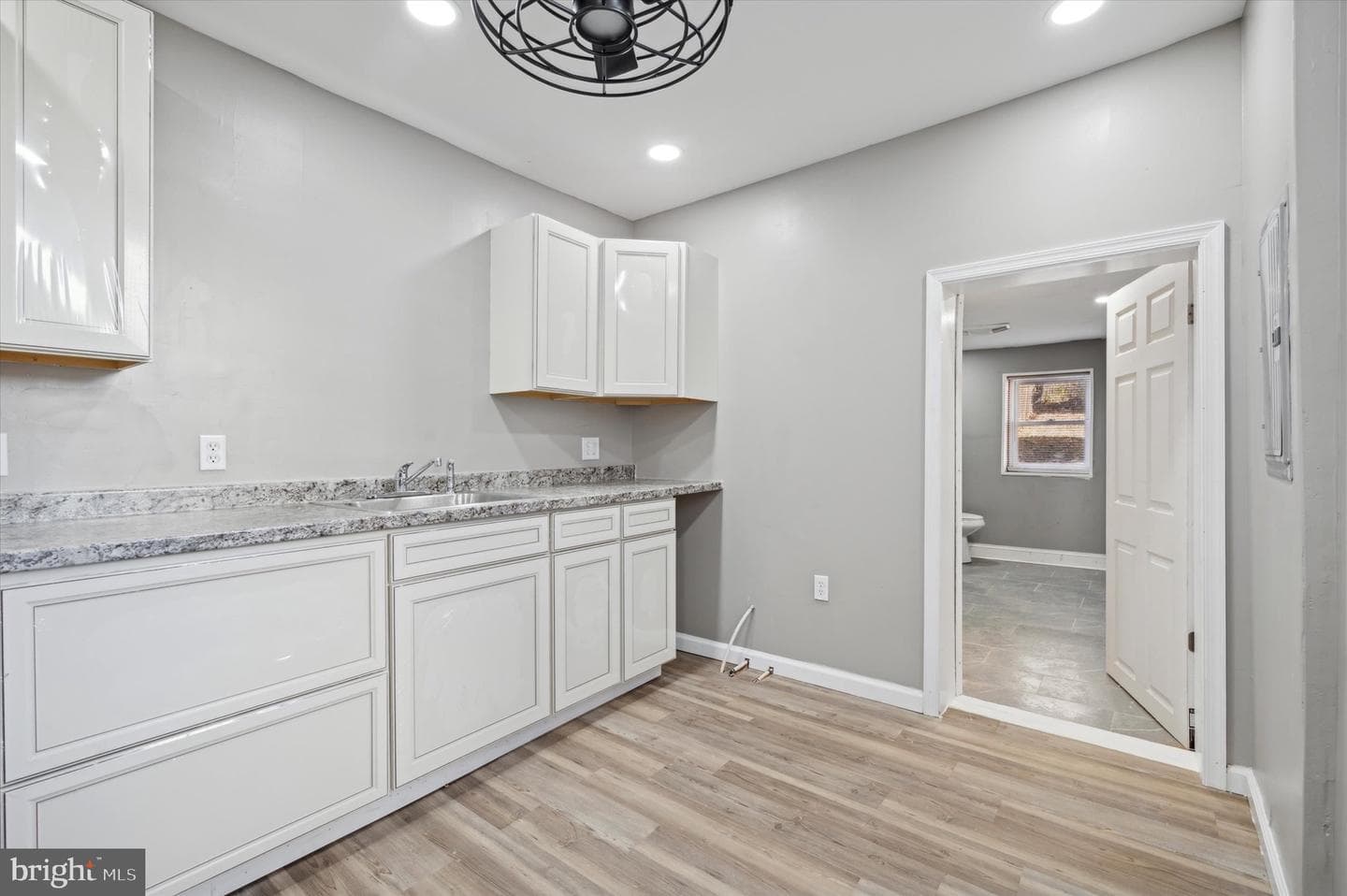4350 Ridge Road photo 10
