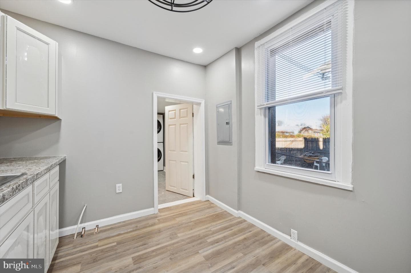 4350 Ridge Road photo 11