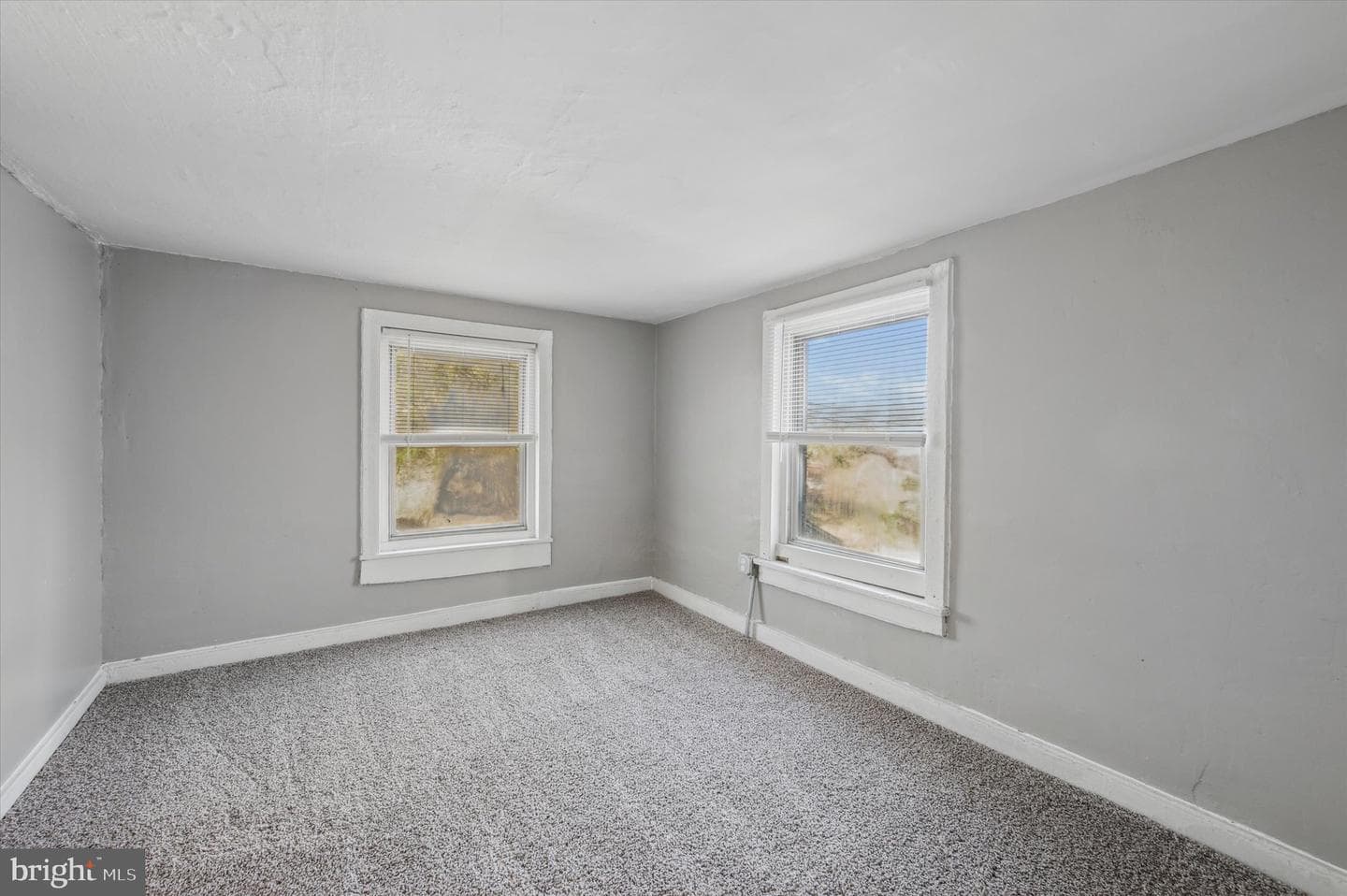 4350 Ridge Road photo 17