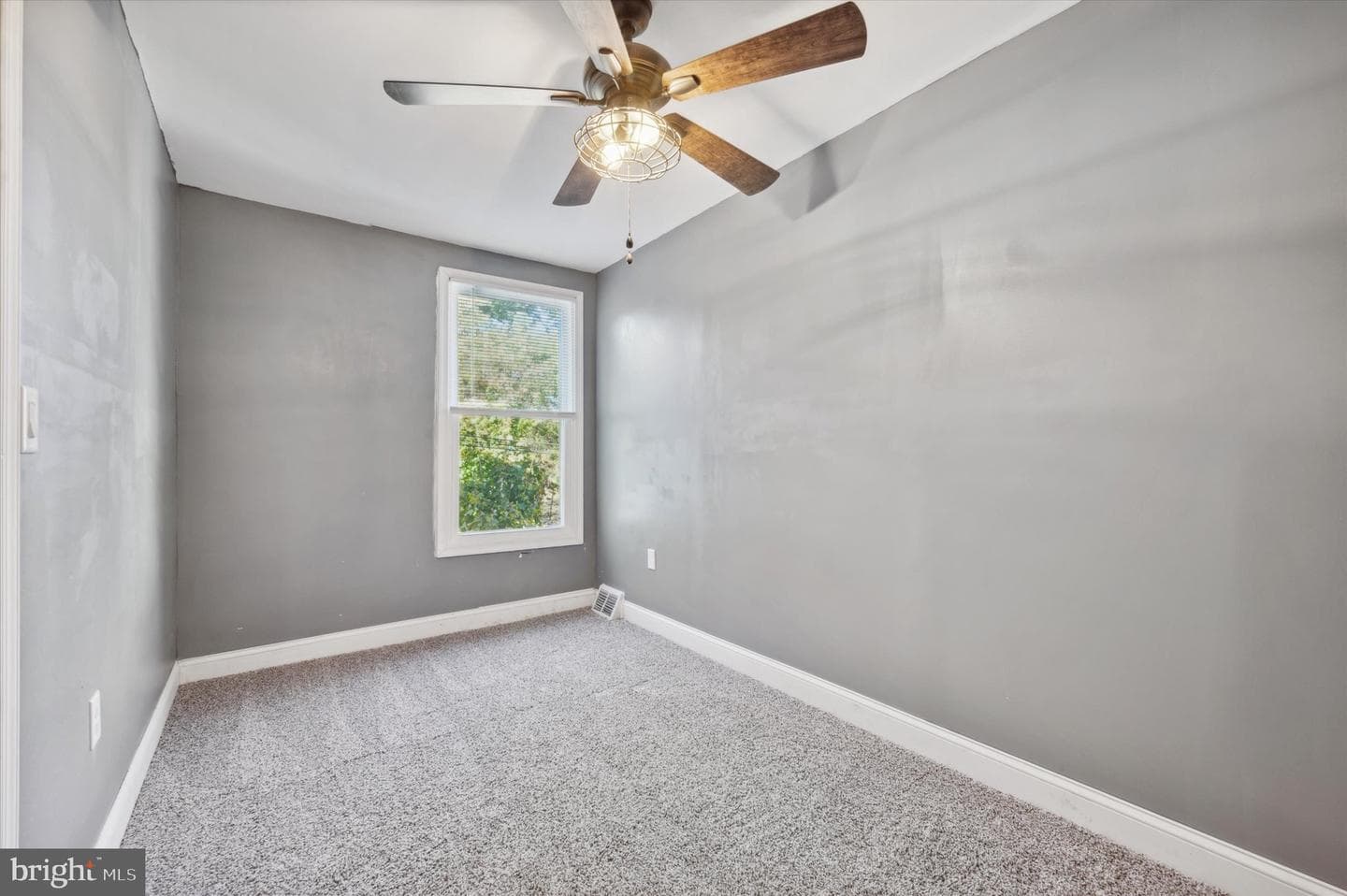 4350 Ridge Road photo 18