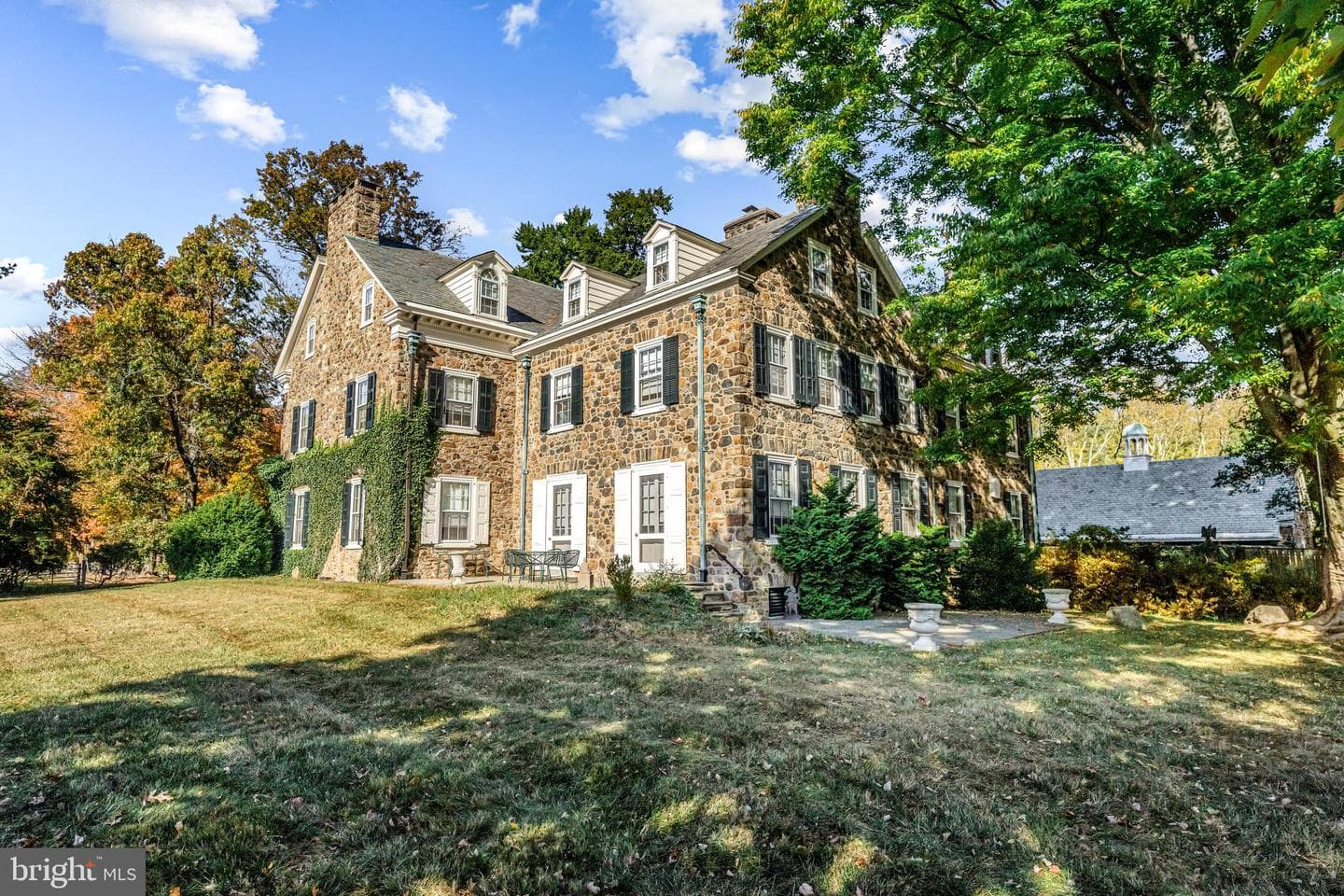 705 Church Road photo 42