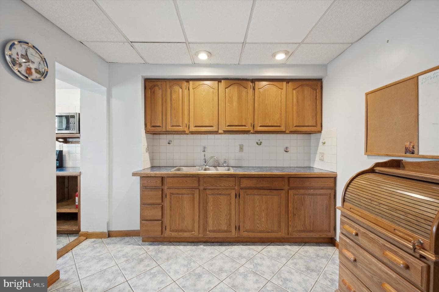 1029 Yates Avenue photo 11