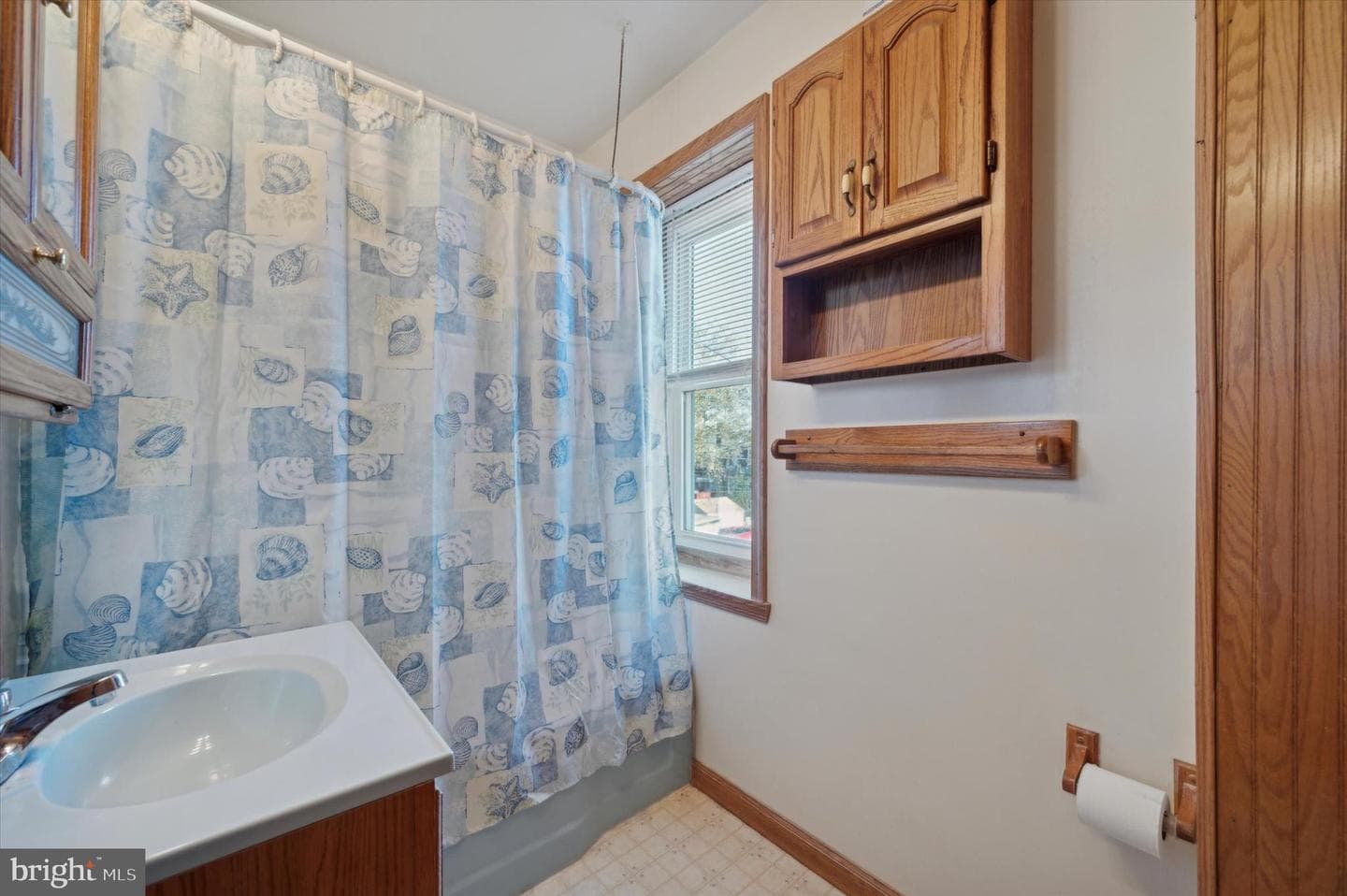 1029 Yates Avenue photo 14