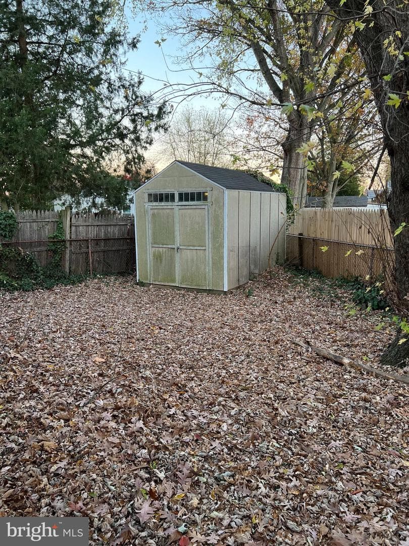 706 Madison Court photo 12