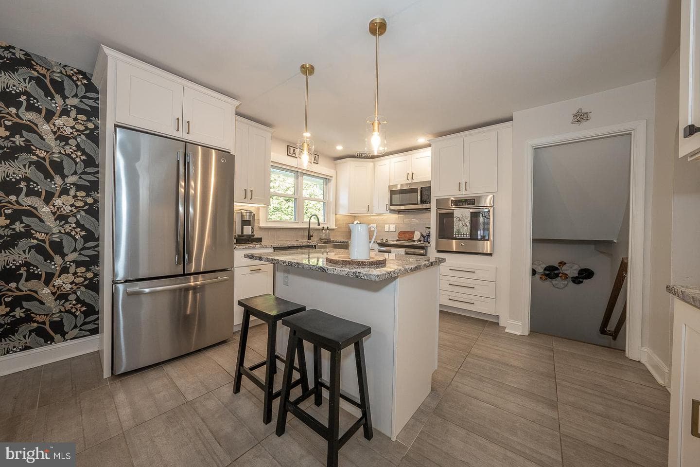 611 Tennis Avenue photo 12