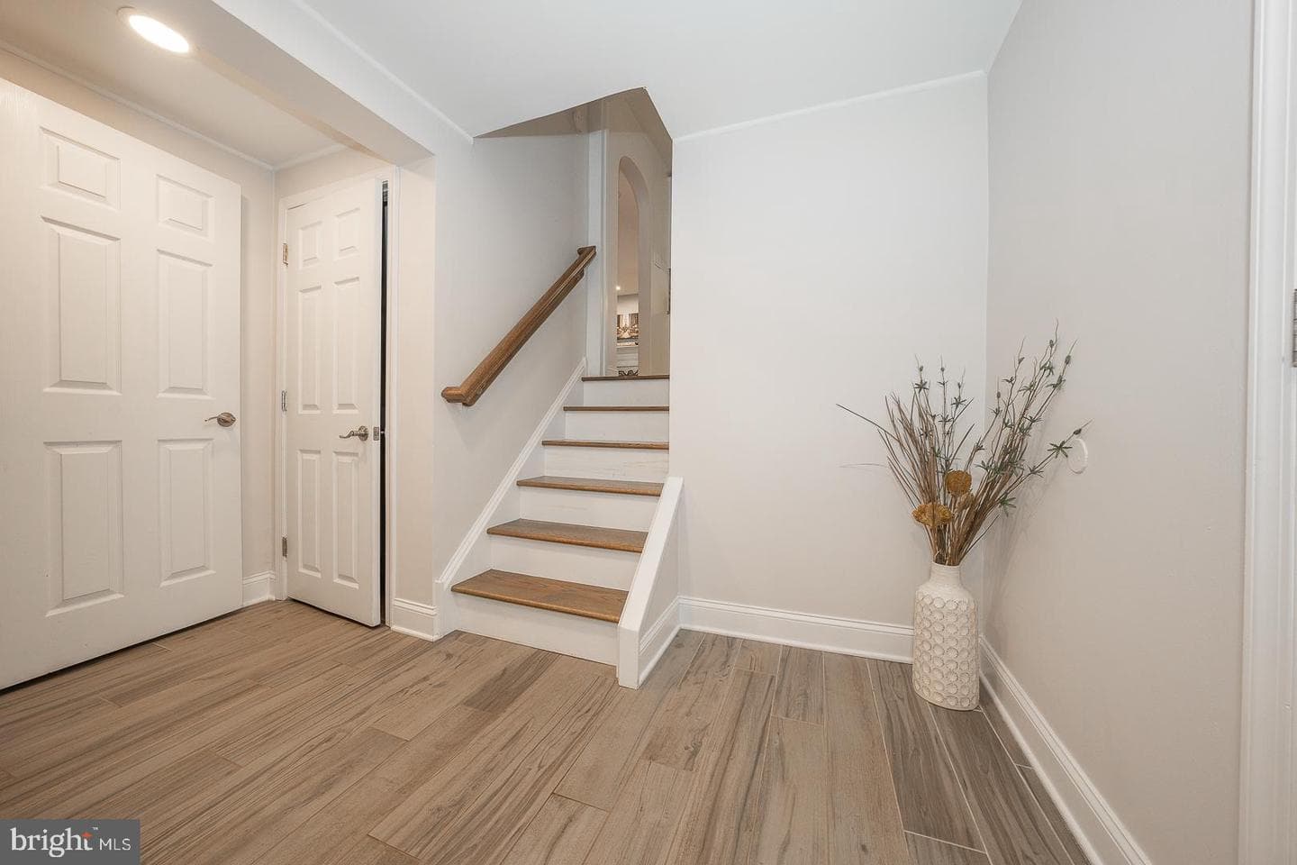 611 Tennis Avenue photo 28