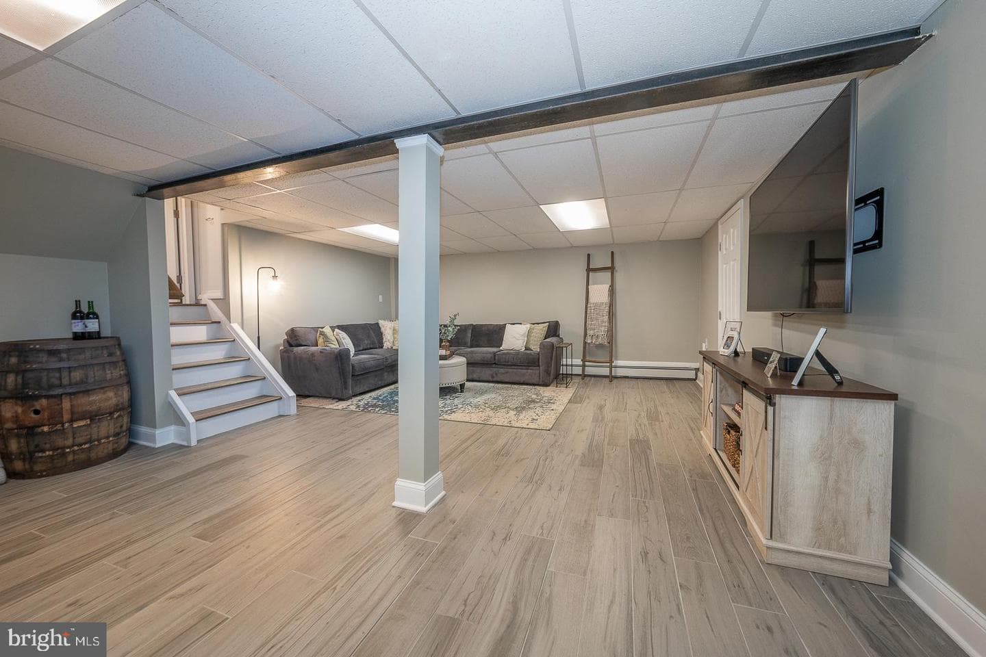 611 Tennis Avenue photo 32