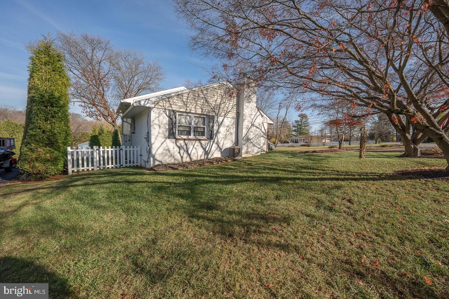 611 Tennis Avenue photo 35