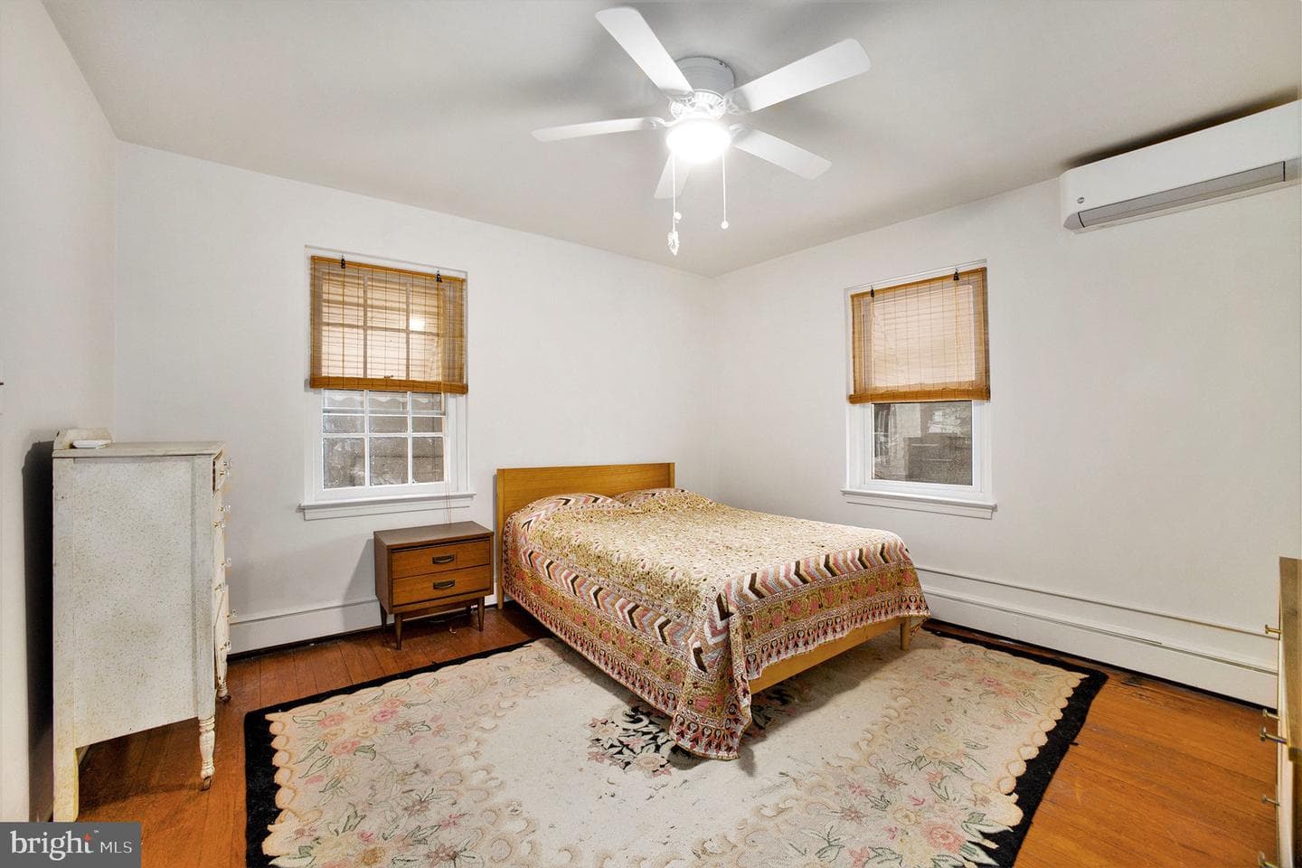 422 Vernon Street photo 18